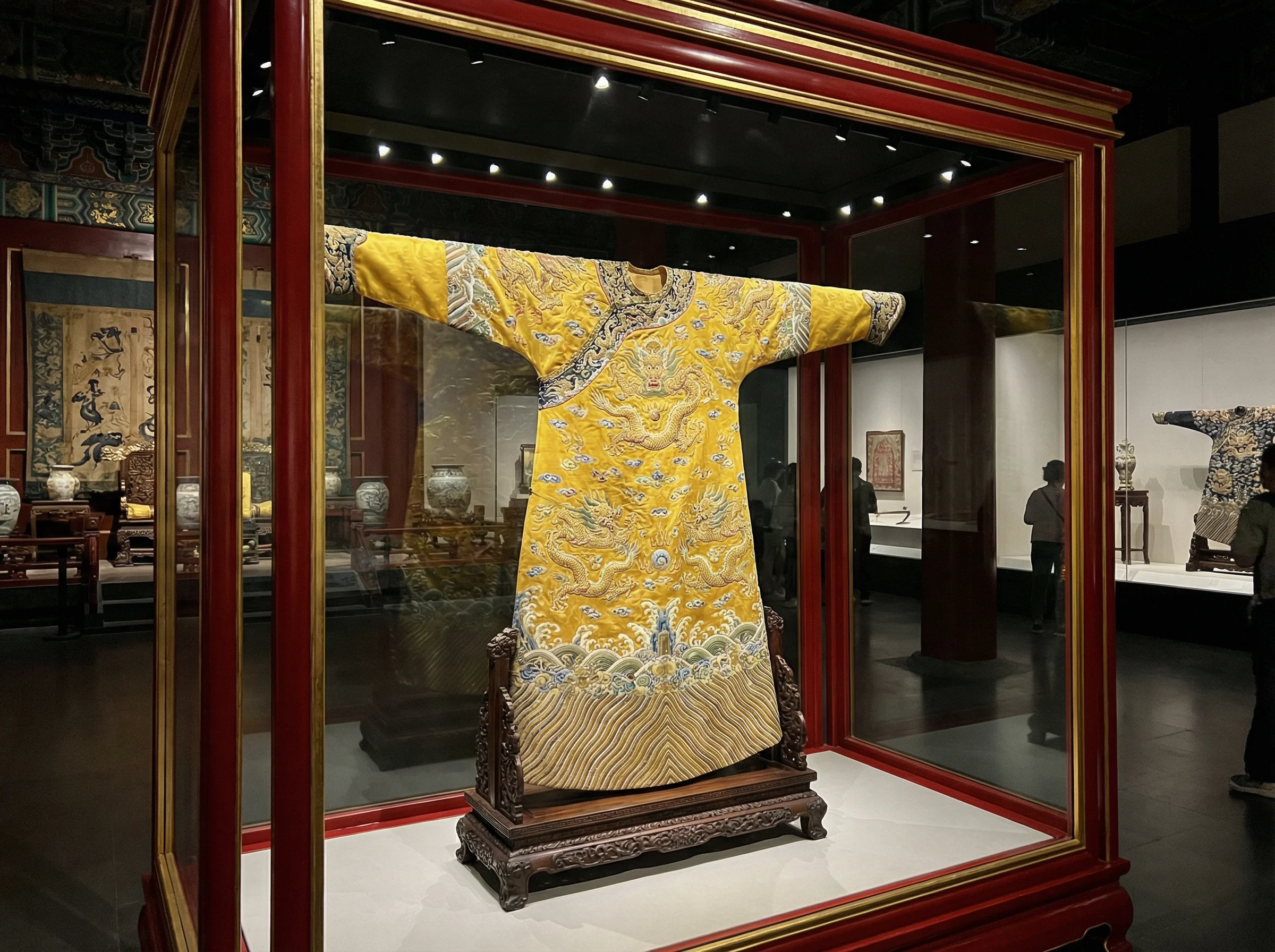 清代帝王龙袍展示 - 斗地主wangzhi 与皇家纹饰